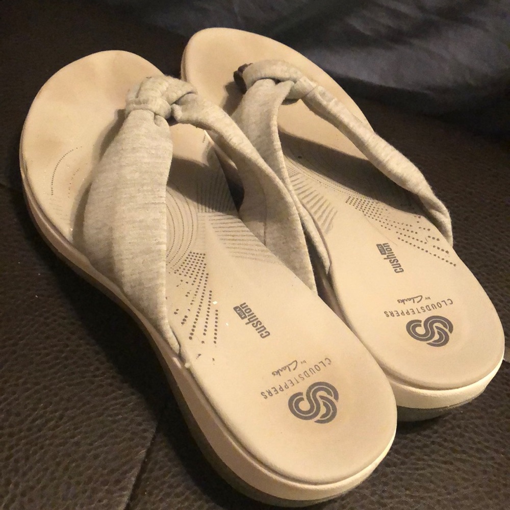 Sandals with a heel.